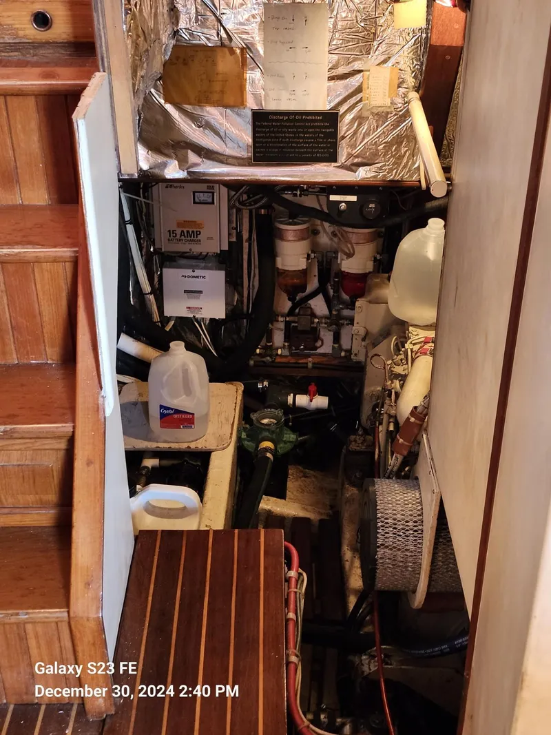 Slide: The Image of Lord Nelson Victory 37 1988 - 57