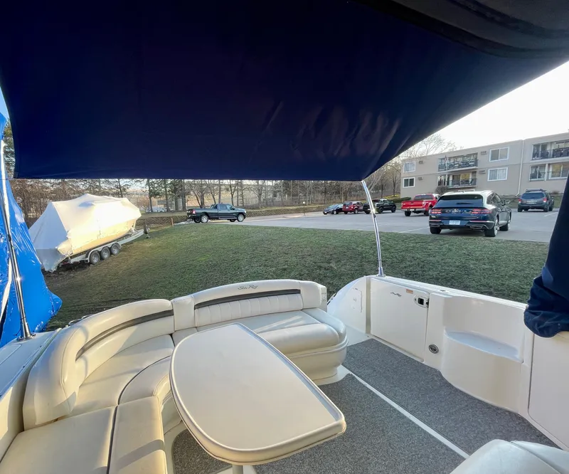 Slide: The Image of Sea Ray 420 Sundancer 2003 - 58