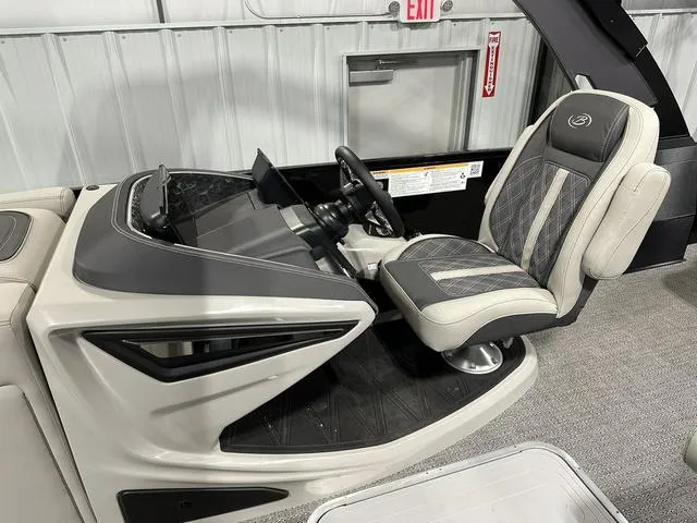 Slide: The Image of Barletta Reserve Leggera 26UCA 2025 - 21