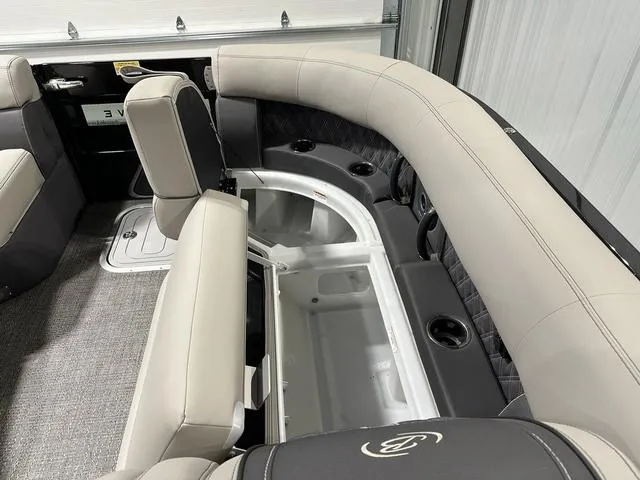 Slide: The Image of Barletta Reserve Leggera 26UCA 2025 - 30