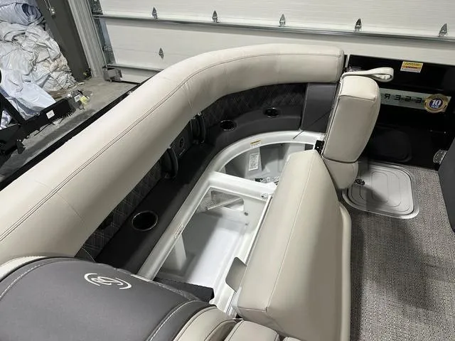 Slide: The Image of Barletta Reserve Leggera 26UCA 2025 - 31