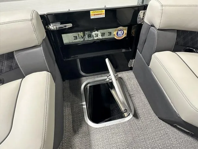 Slide: The Image of Barletta Reserve Leggera 26UCA 2025 - 33