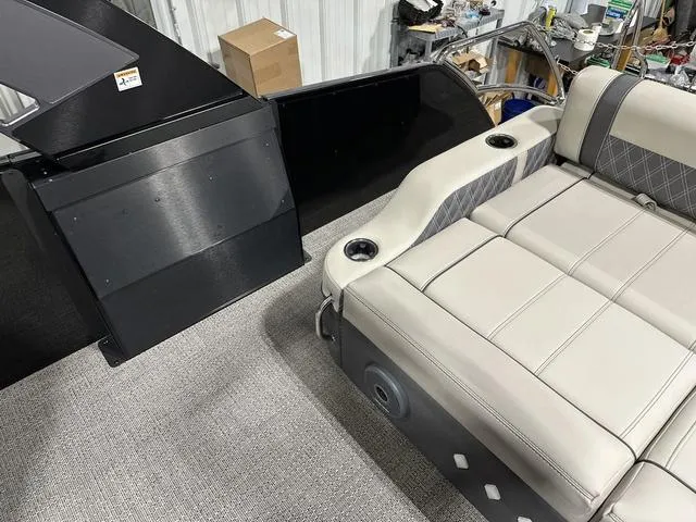 Slide: The Image of Barletta Reserve Leggera 26UCA 2025 - 9