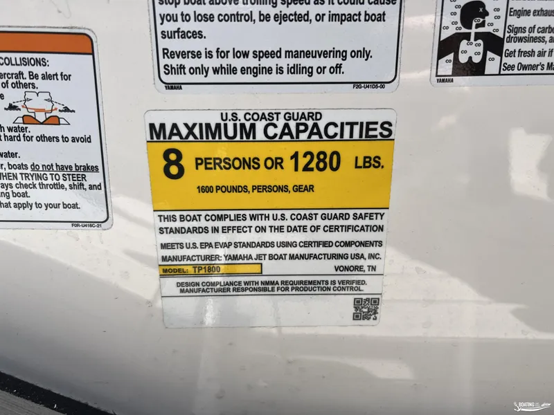 Slide: The Image of Yamaha Boats 195S 2025 capacity label: 8 persons or 1280 lbs, U.S. Coast Guard compliant. - 18