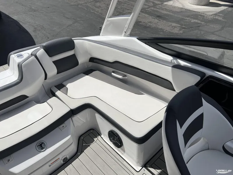 Slide: The Image of 2025 Yamaha Boats 195S interior with sleek seating and modern design. - 8
