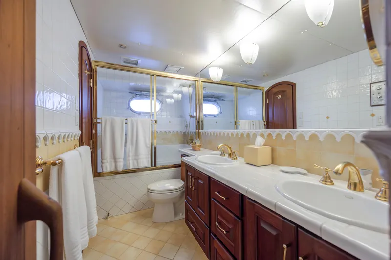 Slide: The Image of Christensen Custom 1988 - 54