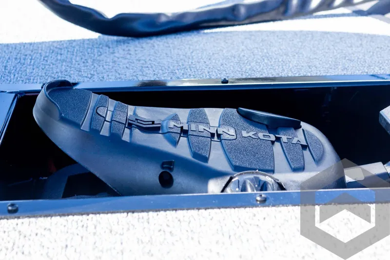 Slide: The Image of Minn Kota trolling motor on 2025 G3 Sportsman 1710 boat deck. - 35