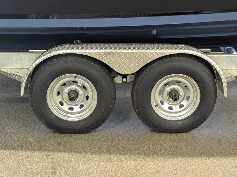 Slide: The Image of Yamaha 222S 2025 - 7