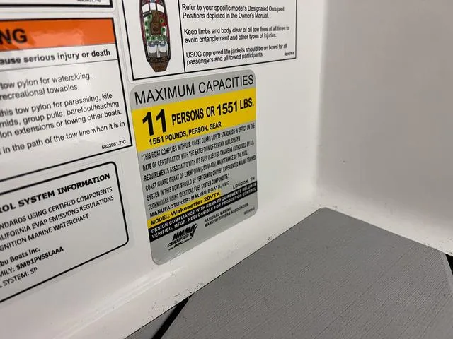 Slide: The Image of Malibu Wakesetter 20 VTX 2025 - 32