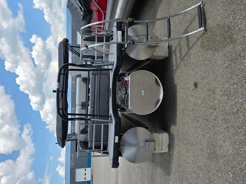 Slide: The Image of Monaco 255 DFL 2025 - 13