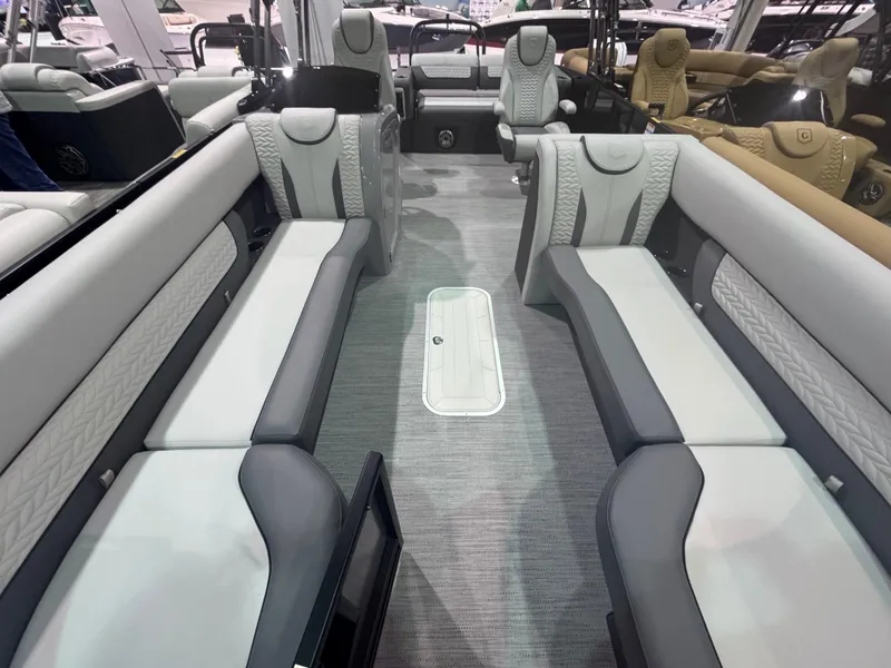 Slide: The Image of Monaco 255 DFL 2025 - 7