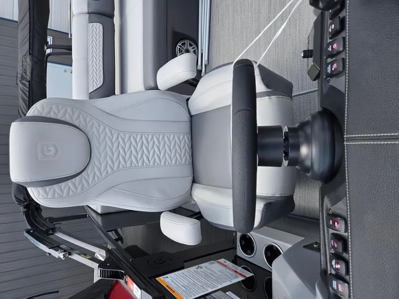 Slide: The Image of Monaco 255 DFL 2025 - 9