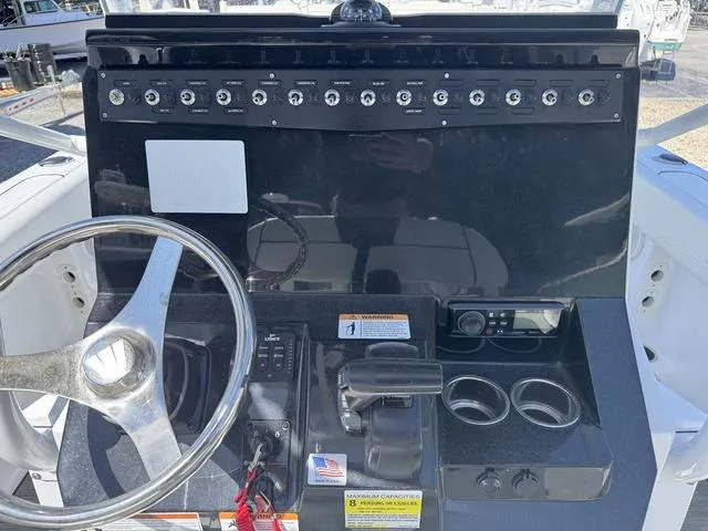 Slide: The Image of Wellcraft 222 Fisherman 2025 - 12