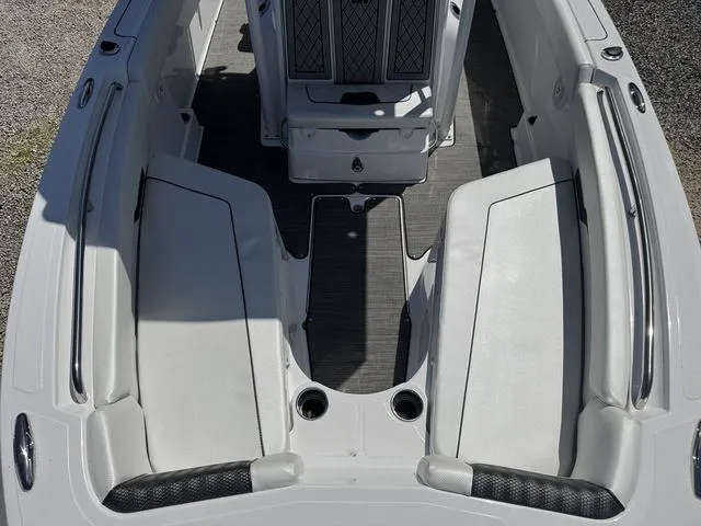 Slide: The Image of Wellcraft 222 Fisherman 2025 - 20