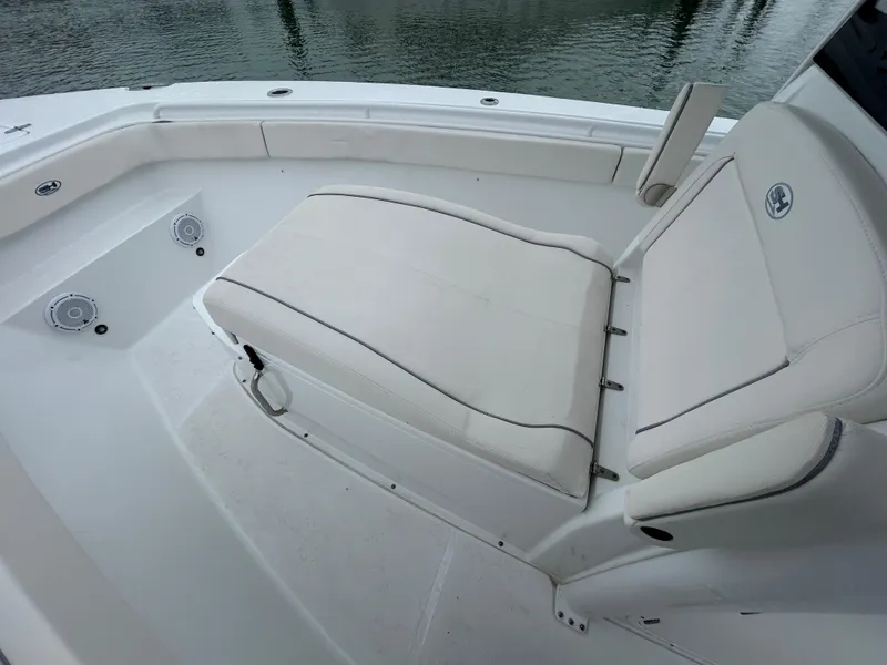 Slide: The Image of 2024 Sea Hunt Gamefish 27 boat interior with coffin box seating. - 23