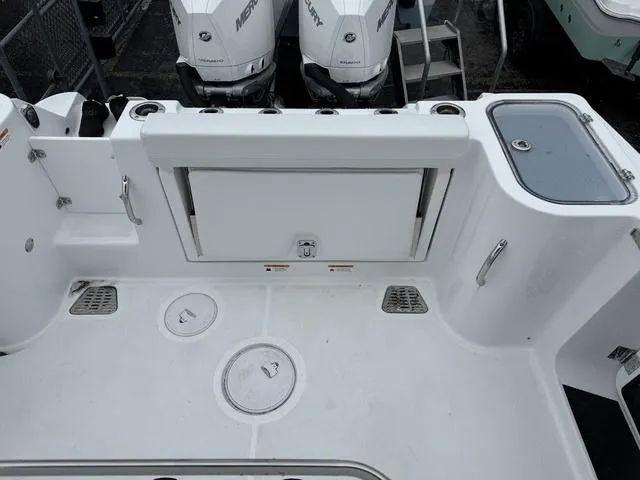 Slide: The Image of Wellcraft 263 Fisherman 2025 - 8