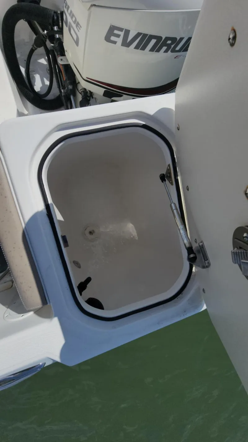 Slide: The Image of Striper 220 Center Console 2014 - 108