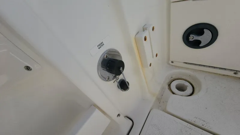 Slide: The Image of Striper 220 Center Console 2014 - 110