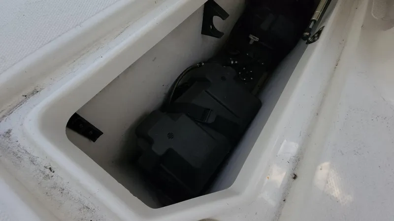 Slide: The Image of Striper 220 Center Console 2014 - 139