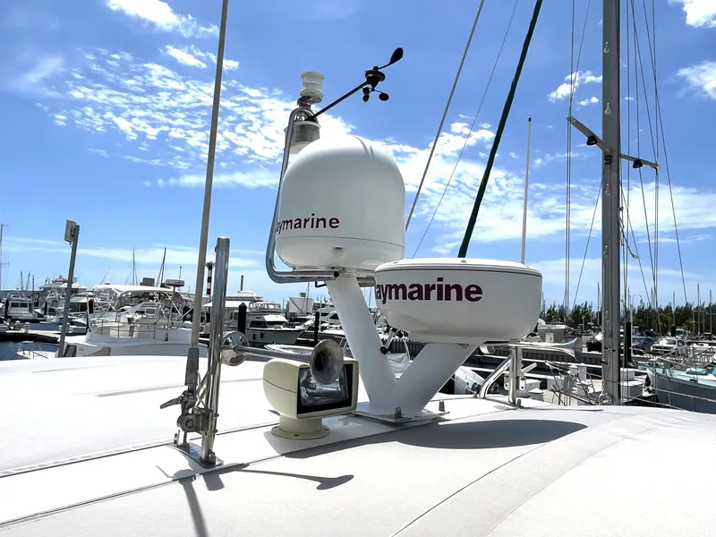 Slide: The Image of Radar Arch and Sat TV - 19