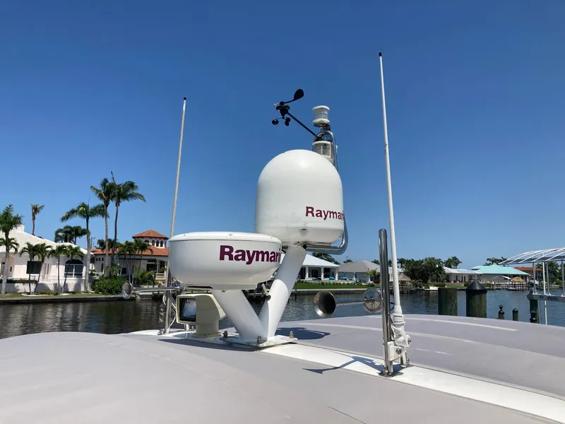 Slide: The Image of Radar Arch and Sat TV - 20