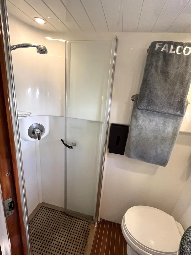 Slide: The Image of Guest Berth, Day Head - 66