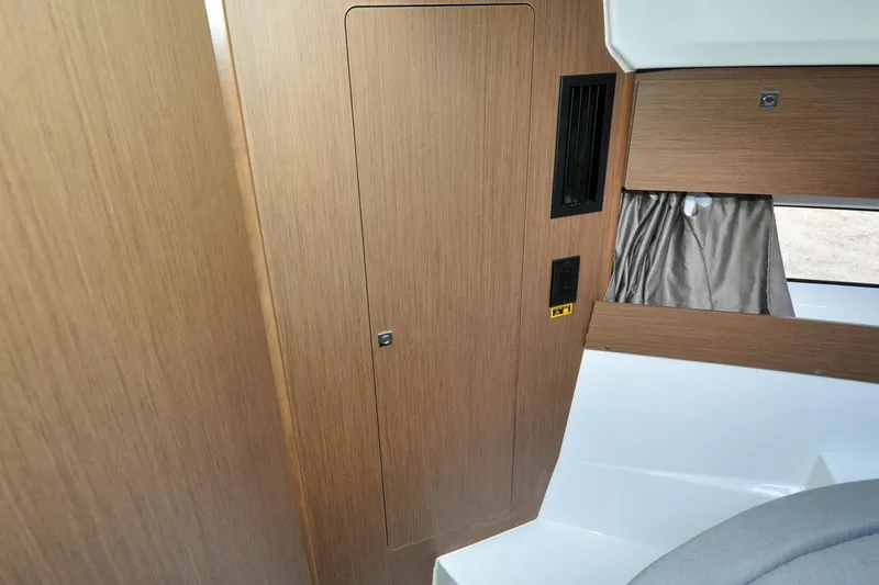 Slide: The Image of 2020 Jeanneau NC 895 - Samaya Lu - 101