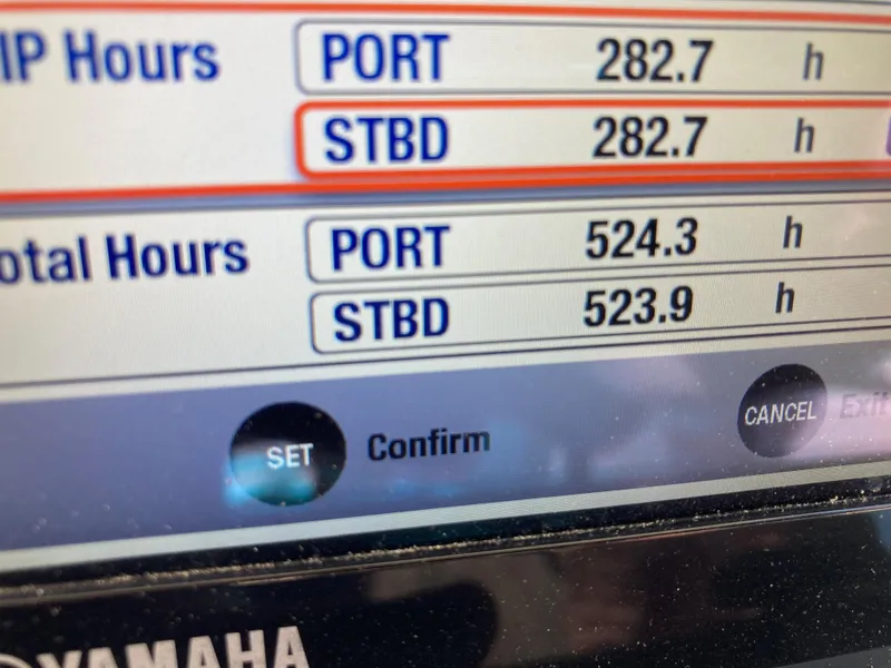 Slide: The Image of hours - 12