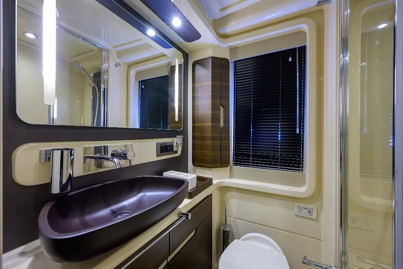 Slide: The Image of Azimut 50 2016 - 62