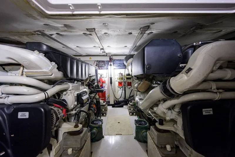Slide: The Image of Azimut 50 2016 - 71
