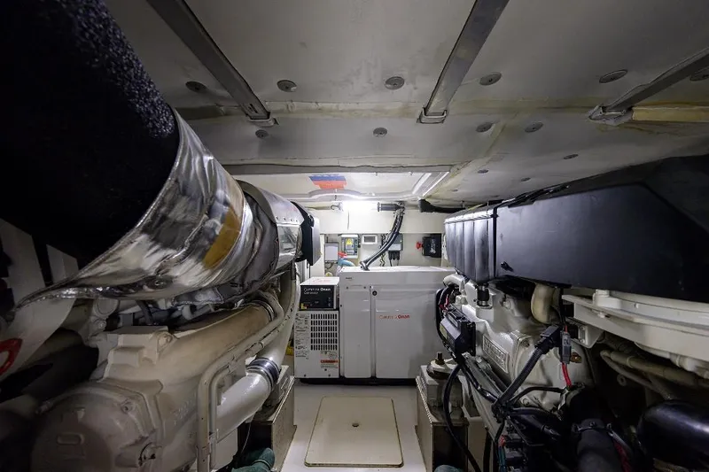 Slide: The Image of Azimut 50 2016 - 73