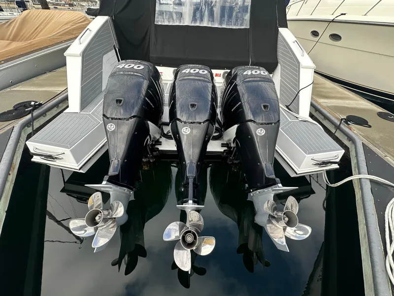 Slide: The Image of 2021 Cruisers Yachts 42 GLS OB with triple 400 horsepower outboard engines. - 33