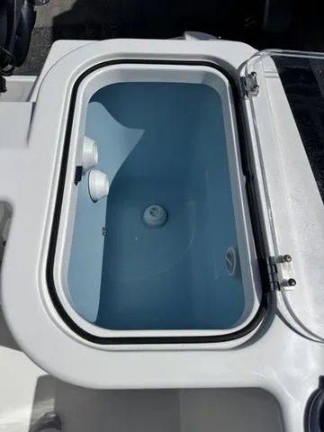 Slide: The Image of Wellcraft 222 Fisherman 2025 - 11