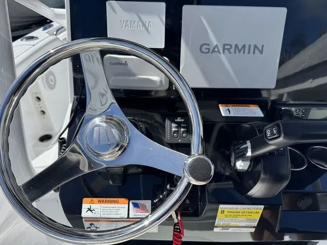 Slide: The Image of Wellcraft 222 Fisherman 2025 - 25