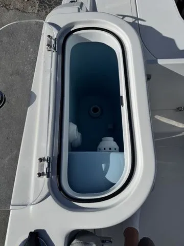 Slide: The Image of Wellcraft 242 Fisherman 2025 - 14