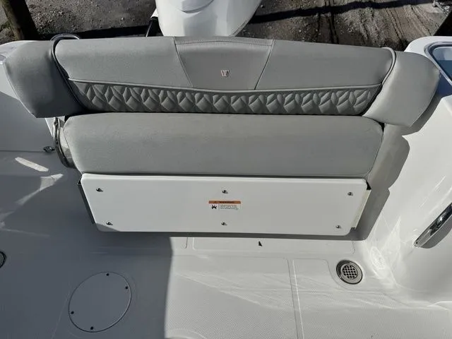 Slide: The Image of Wellcraft 242 Fisherman 2025 - 15