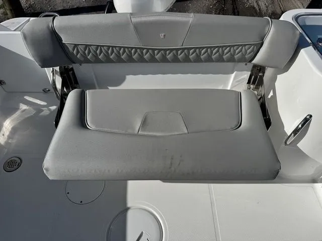 Slide: The Image of Wellcraft 242 Fisherman 2025 - 16