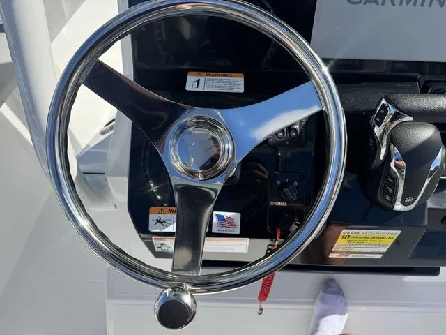 Slide: The Image of Wellcraft 242 Fisherman 2025 - 20