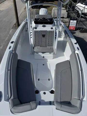 Slide: The Image of Wellcraft 242 Fisherman 2025 - 26