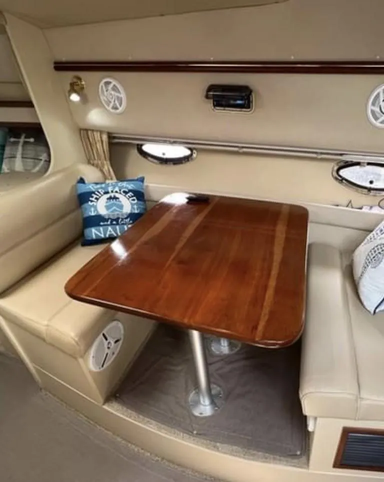 Slide: The Image of Cruisers Yachts 3372 2002 - 3