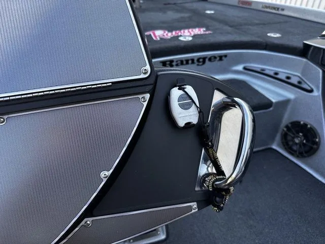 Slide: The Image of Ranger Z521 Comanche 2017 - 25