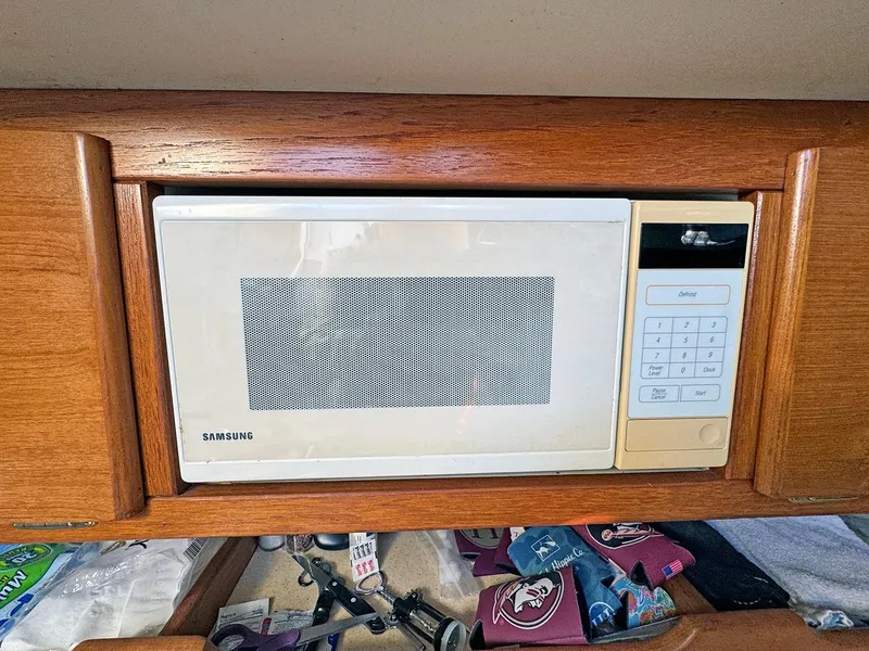 Slide: The Image of Built-in Samsung microwave in 2000 Catalina 36 MkII yacht kitchen. - 17
