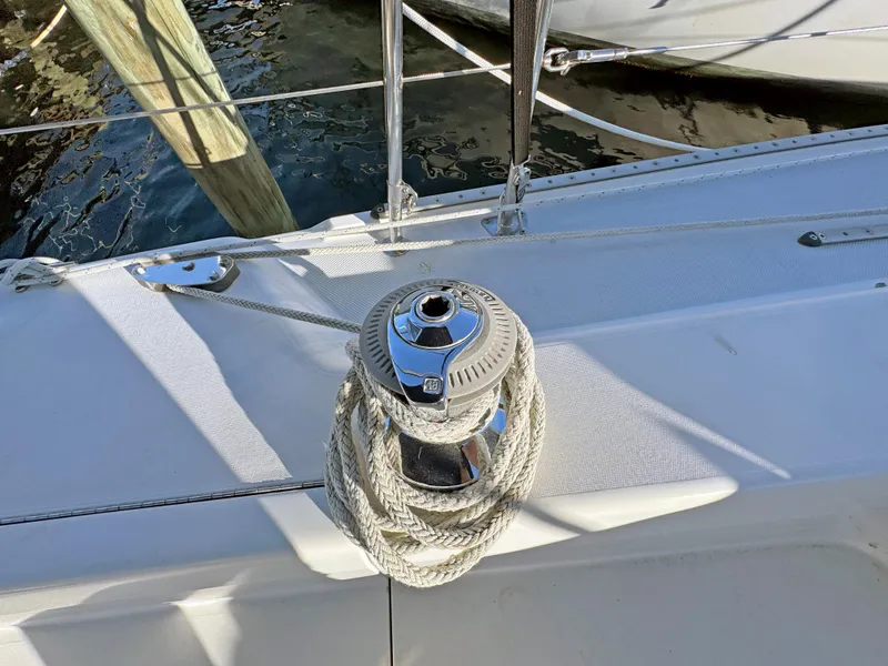 Slide: The Image of Catalina 36 MkII 2000 sailboat deck with winch and coiled rope. - 28