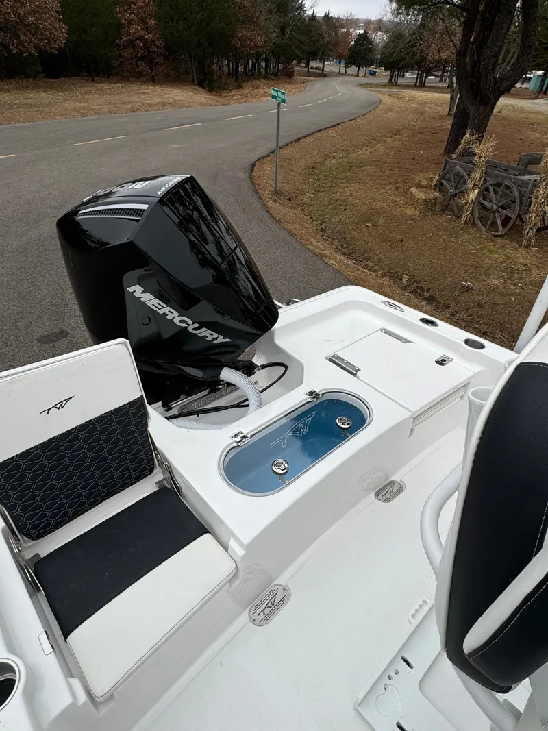 Slide: The Image of Tidewater 2110 Bay Max 2025 - 10