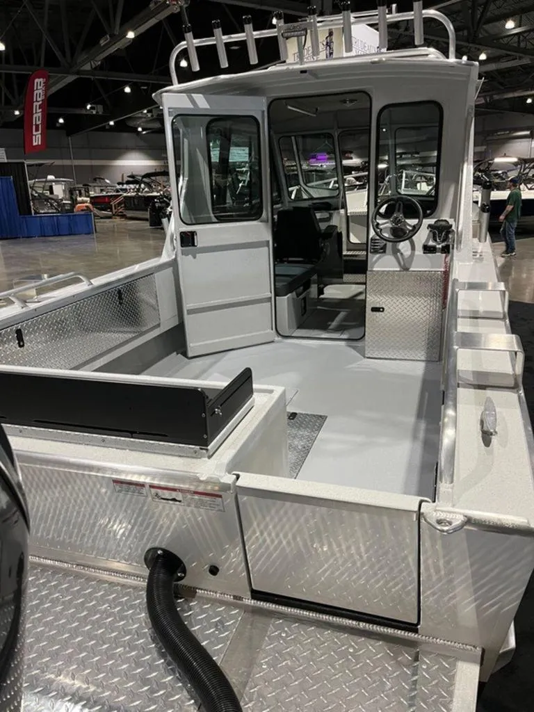 Slide: The Image of Boulton 250 Voyager 2025 - 18