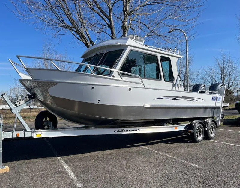 Slide: The Image of Boulton 250 Voyager 2025 - 25