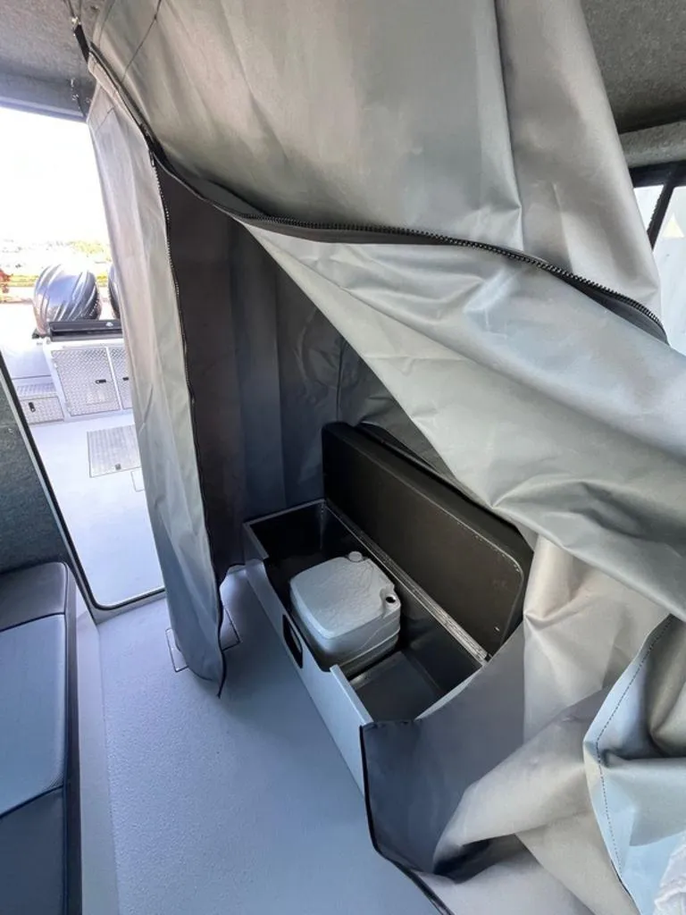 Slide: The Image of Boulton 250 Voyager 2025 - 9