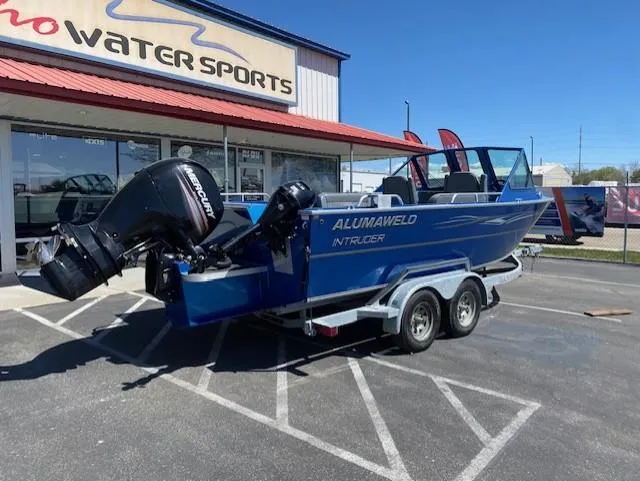 Slide: The Image of 2017 Alumaweld Intruder boat on trailer outside dealership. - 4