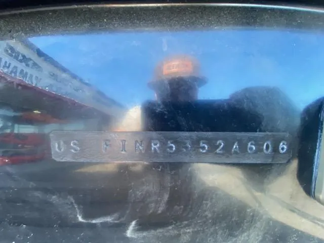 Slide: The Image of VIN plate of a 2006 Centurion Air Warrior Elite C-4 boat. - 21