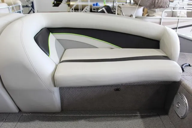 Slide: The Image of Lowe 224 Sport Deck 2017 - 17